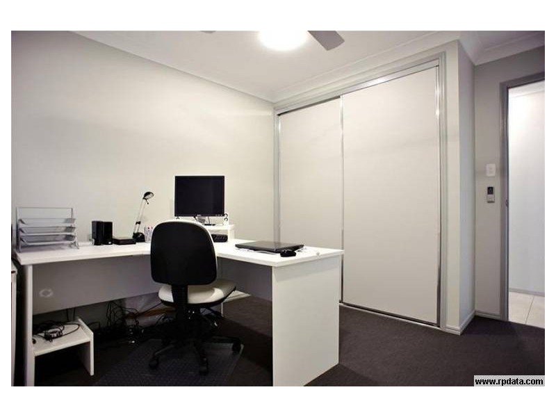 11 Alexander Avenue, Highfields QLD 4352