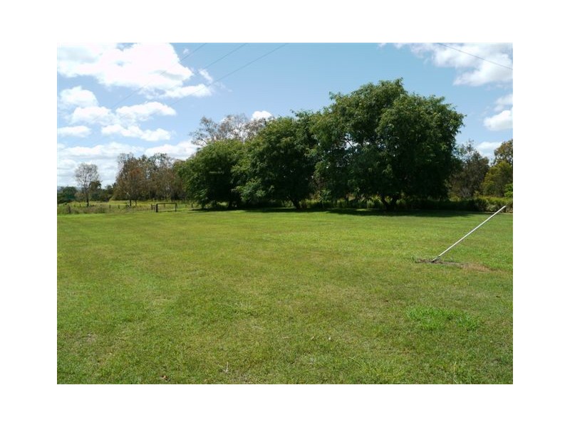 6 Diana Crescent, Withcott QLD 4352