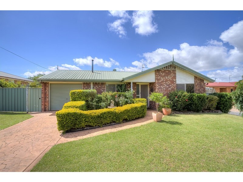 17 Balfour Street, Wyreema QLD 4352