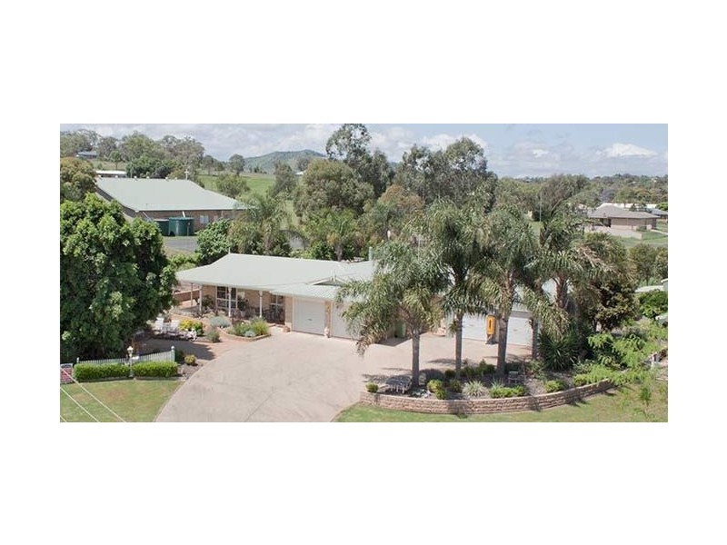 2 Meadow Court, Kingsthorpe QLD 4400