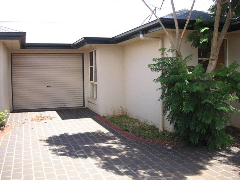 Kearneys Spring QLD 4350