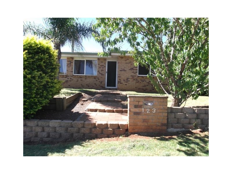 123 Glenvale Road, Glenvale QLD 4350