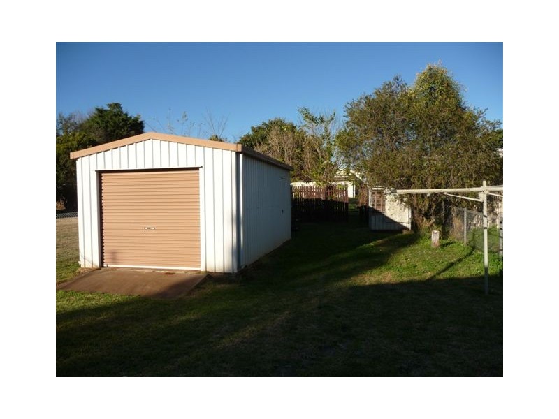 12 McWaters Street, North Toowoomba QLD 4350