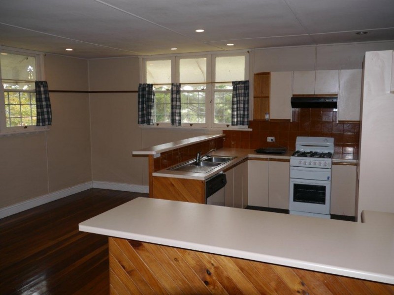 64 Ipswich Street, East Toowoomba QLD 4350