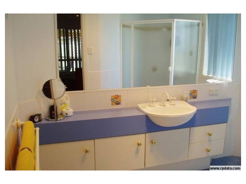 4 Samantha Close, Darling Heights QLD 4350