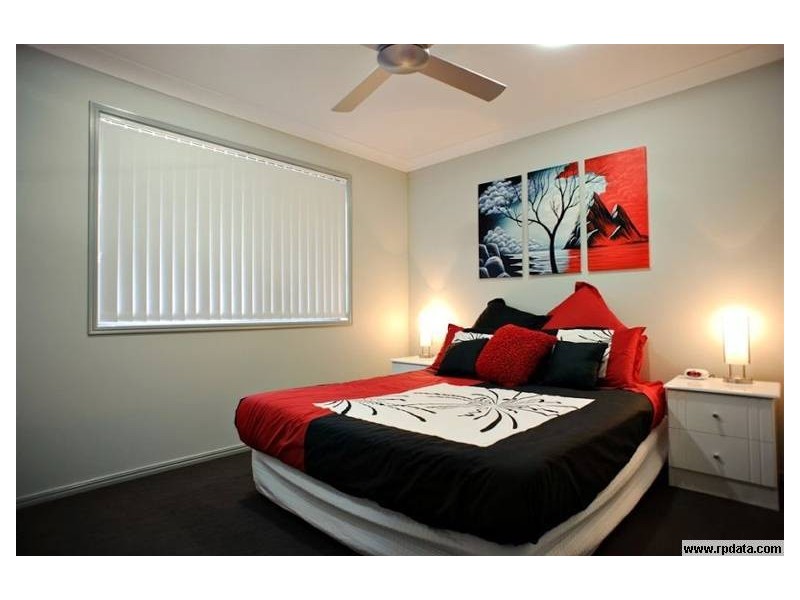 11 Alexander Avenue, Highfields QLD 4352