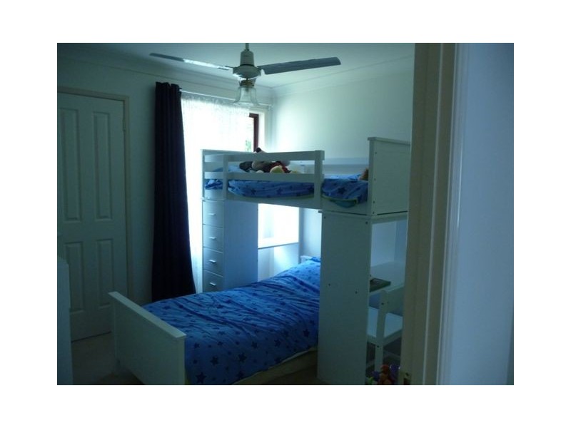 8 Weir Court, Harristown QLD 4350