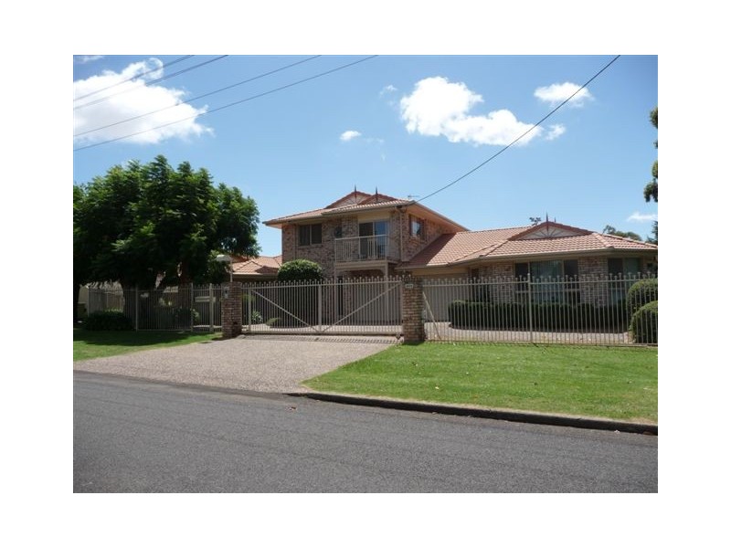 10/23 Lendrum Street, Newtown QLD 4350