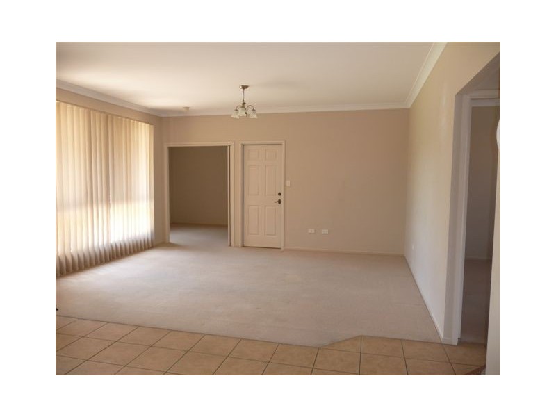 10/23 Lendrum Street, Newtown QLD 4350