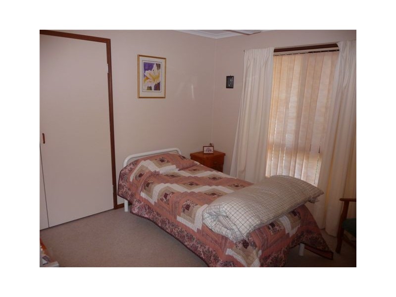 12 Damian Crescent, Kearneys Spring QLD 4350