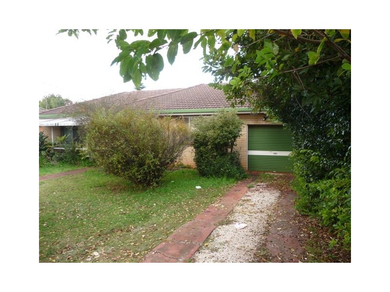 286 West Street, Kearneys Spring QLD 4350