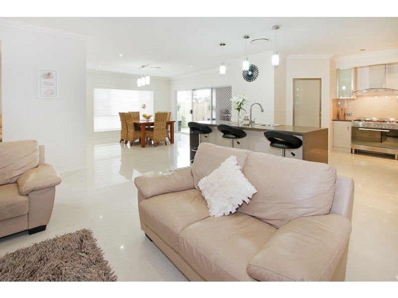 33 Currawong Drive, Highfields QLD 4352