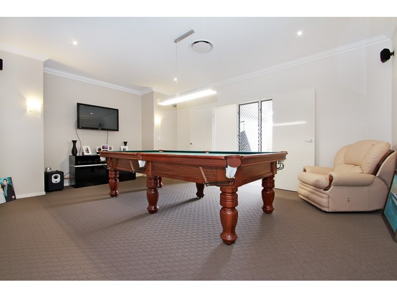 33 Currawong Drive, Highfields QLD 4352