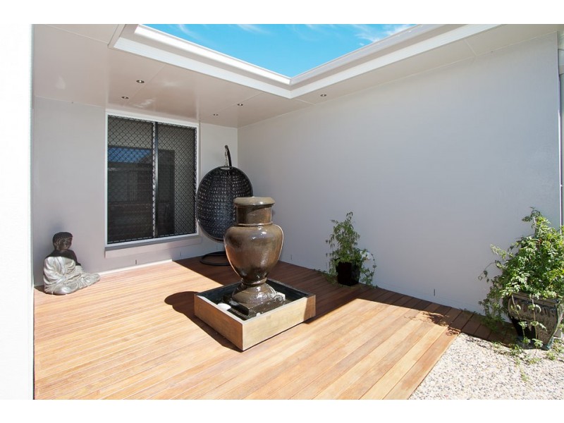 33 Currawong Drive, Highfields QLD 4352