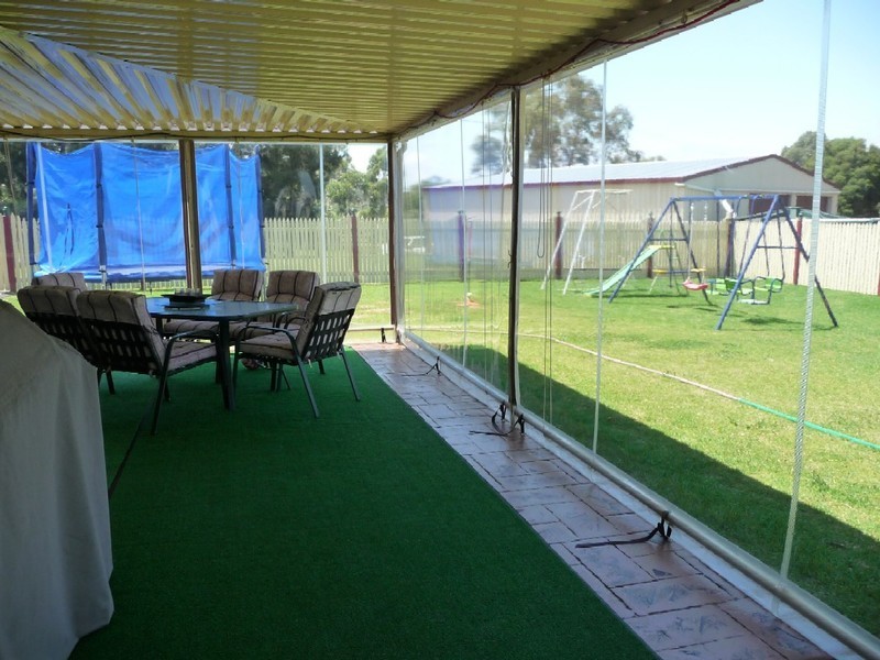 2 Joy-Anne Court, Hodgson Vale QLD 4352