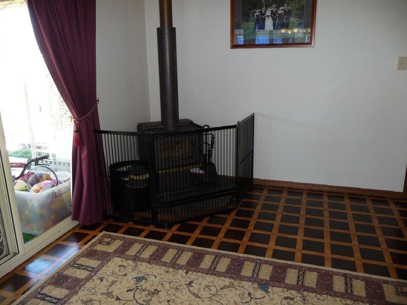 2 Joy-Anne Court, Hodgson Vale QLD 4352