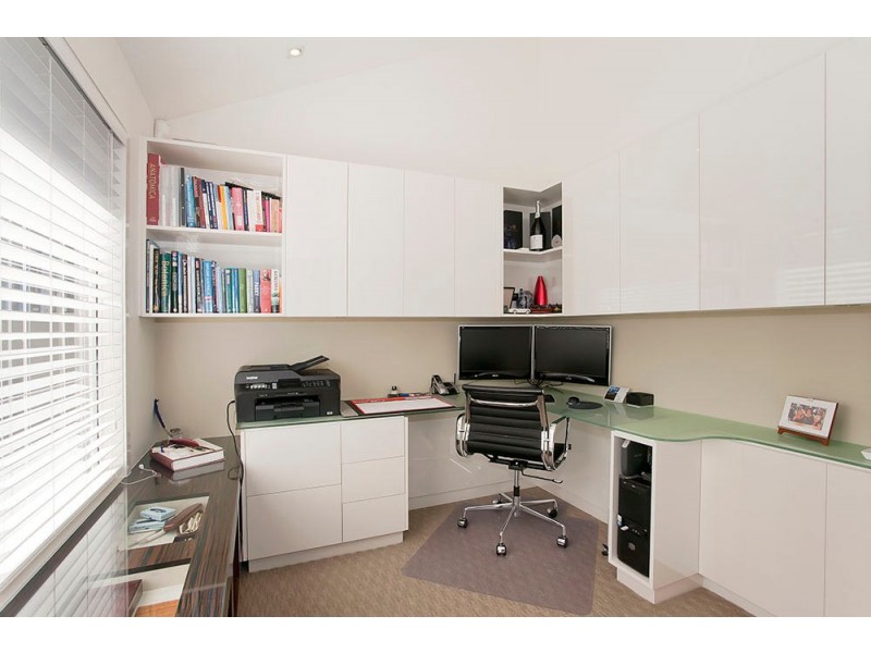 46 Panorama Crescent, Prince Henry Heights QLD 4350