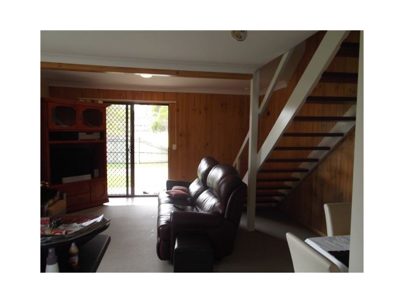 1 or 2/329A Alderley Street, South Toowoomba QLD 4350