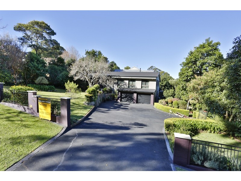 44 Mackenzie Street, Mount Lofty QLD 4350