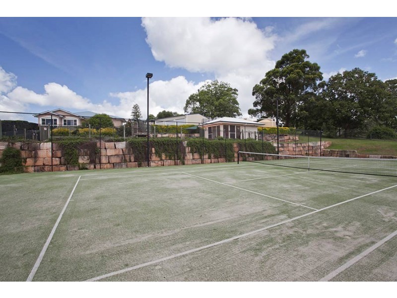 1 Keira Court, Blue Mountain Heights QLD 4350