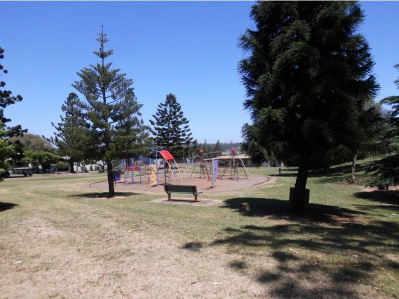 1 Jones Street, Harlaxton QLD 4350