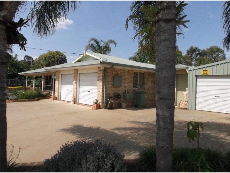 2 Meadow Court, Kingsthorpe QLD 4400