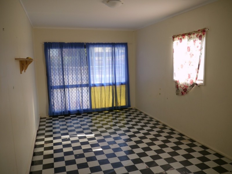 13 Chopin Street, Rockville QLD 4350