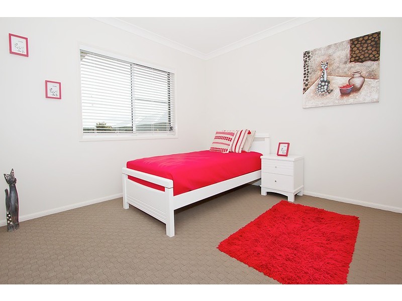 324 Ramsay Street, Middle Ridge QLD 4350