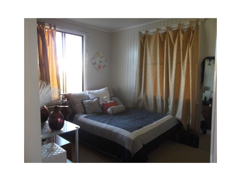 4 Wombyra Street, Newtown QLD 4350