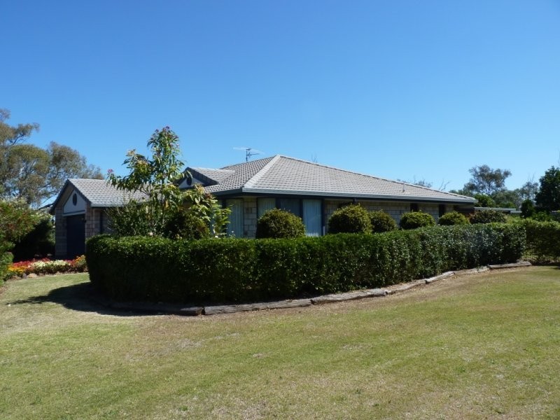 11 Langton Court, Oakey QLD 4401