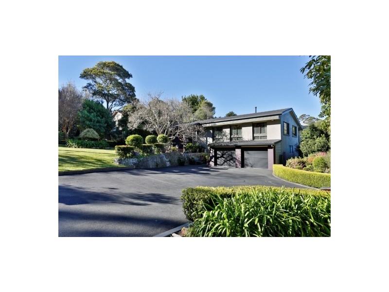 44 Mackenzie Street, Mount Lofty QLD 4350