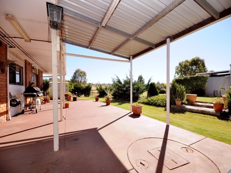 243 Old Goombungee Road, Gowrie Junction QLD 4352