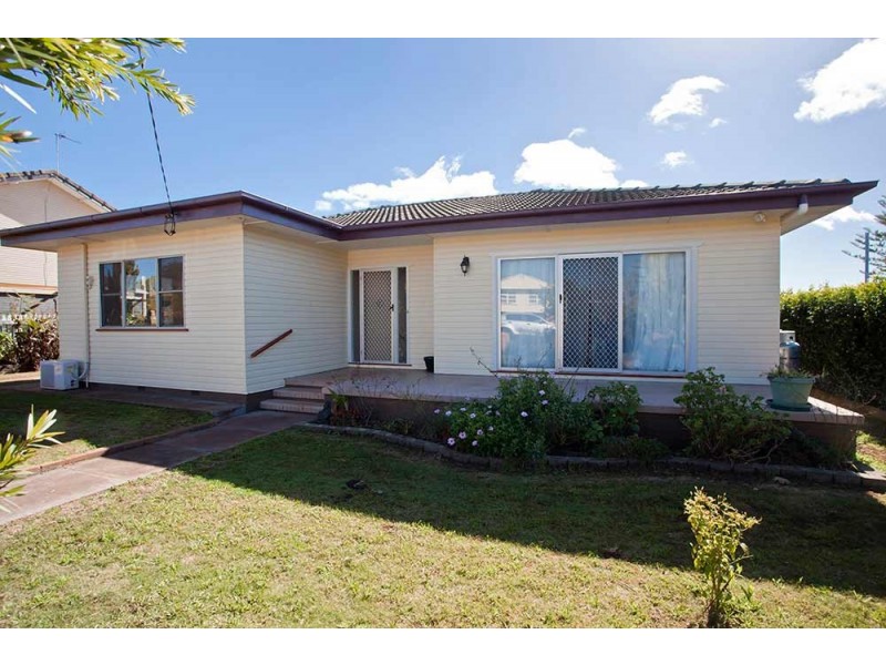 39 Flinders Street, Centenary Heights QLD 4350