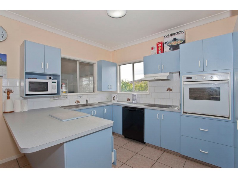 39 Flinders Street, Centenary Heights QLD 4350