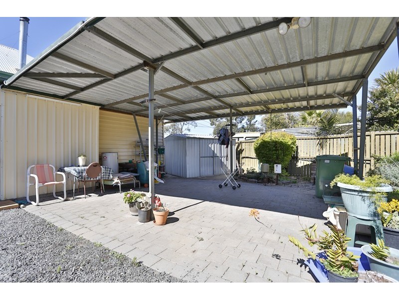 2 Station Street, Wyreema QLD 4352