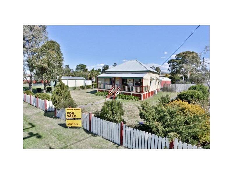 2 Station Street, Wyreema QLD 4352
