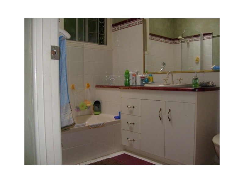 13 Mallon Street, Rangeville QLD 4350