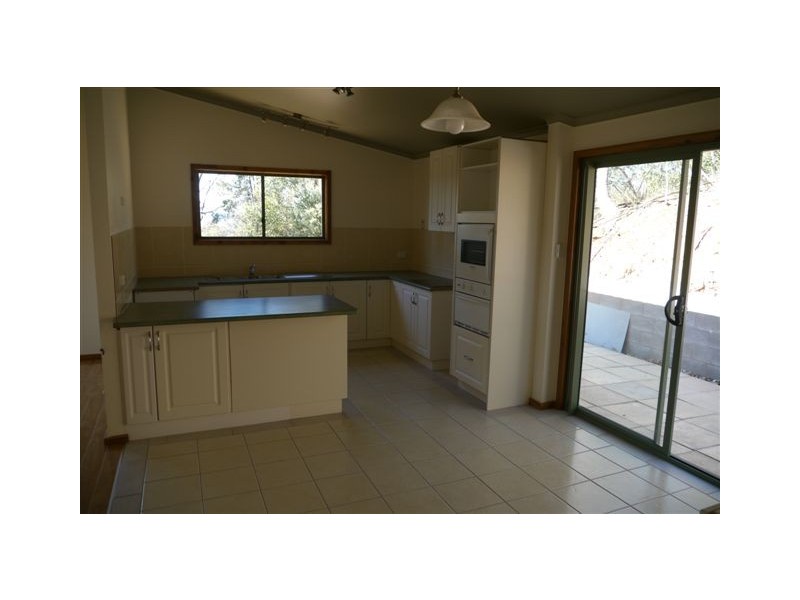 40 Berghoffer Drive, Withcott QLD 4352