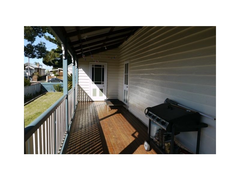 253 Geddes Street, Centenary Heights QLD 4350