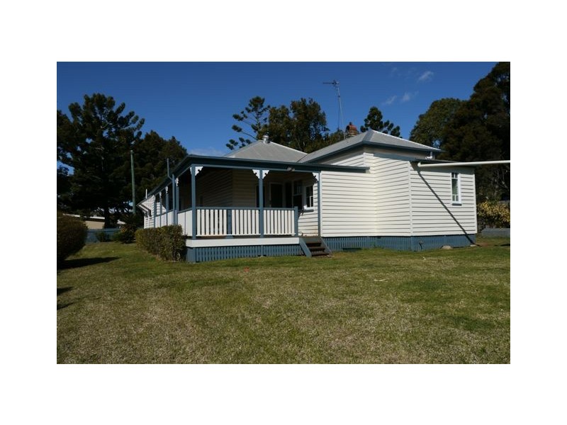 253 Geddes Street, Centenary Heights QLD 4350