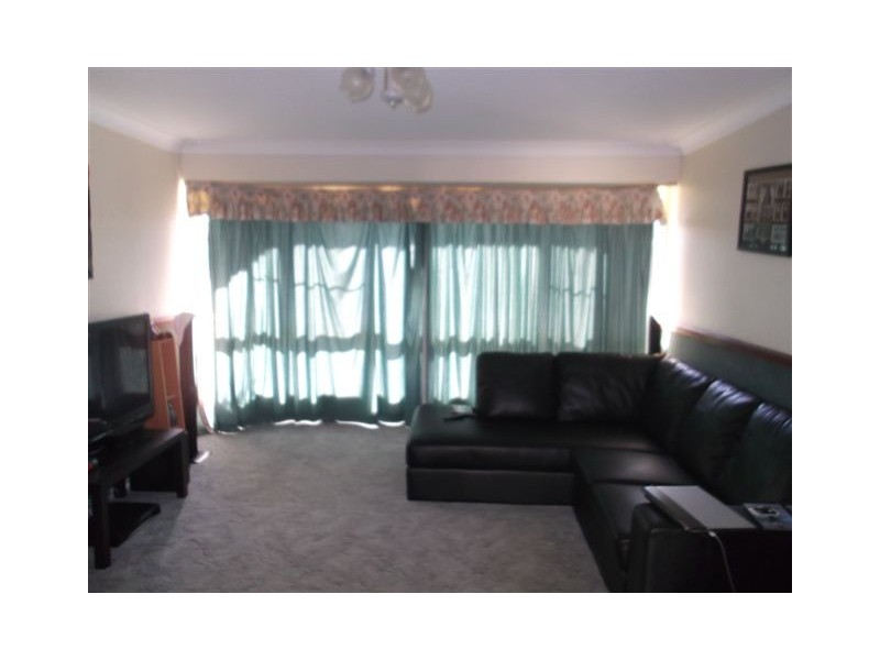 1 Cameron Street, Wyreema QLD 4352