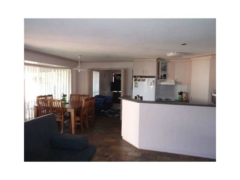 Kearneys Spring QLD 4350