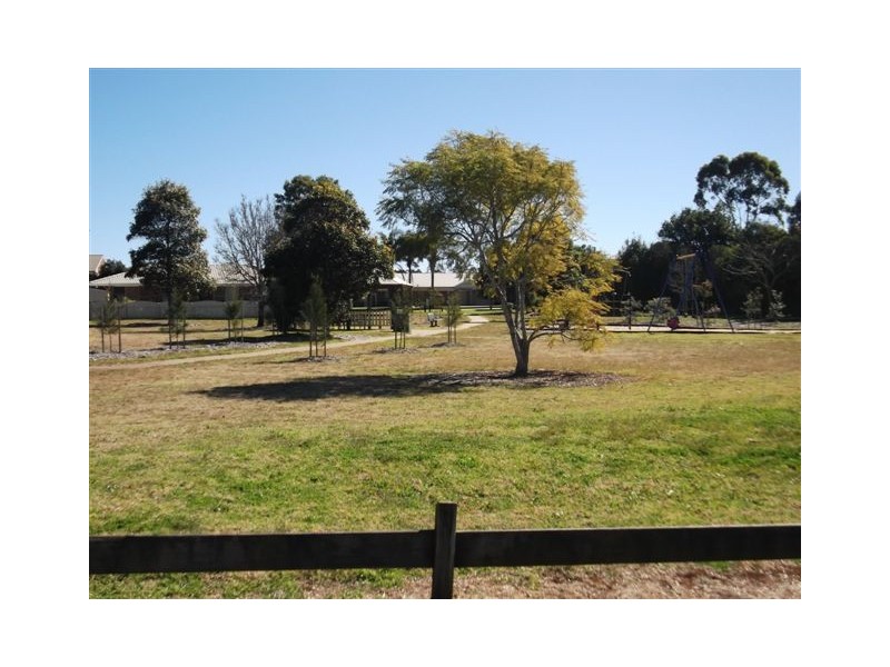 Kearneys Spring QLD 4350