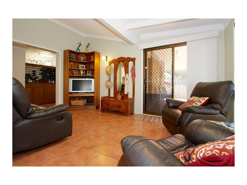 5 Sylvan Court, Glenvale QLD 4350