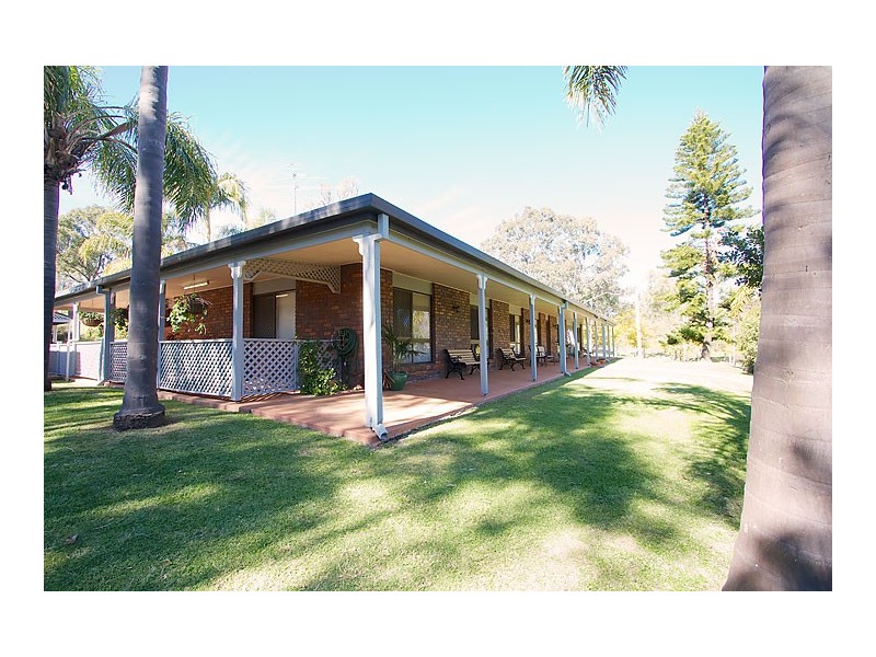 5 Sylvan Court, Glenvale QLD 4350