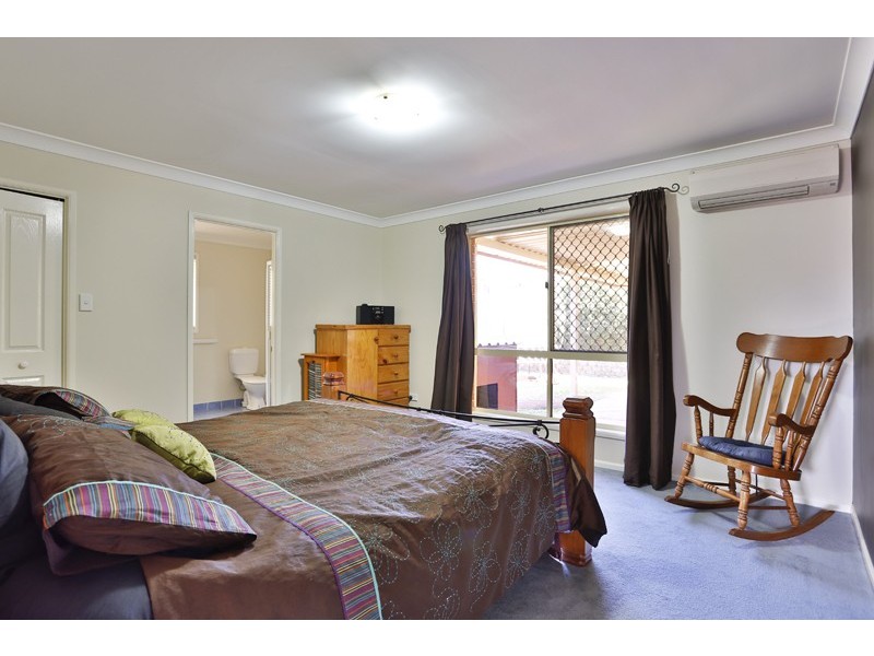 10 Bridget Court, Middle Ridge QLD 4350