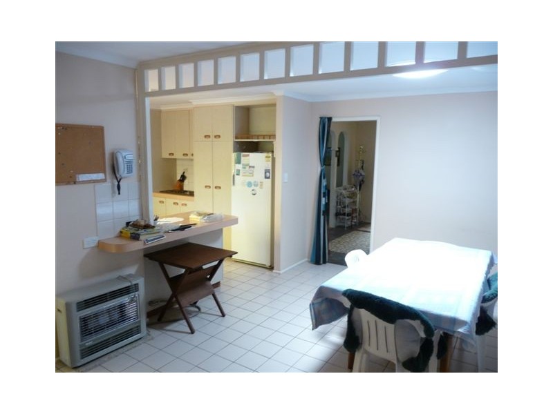 19 Lorraine Crescent, Centenary Heights QLD 4350