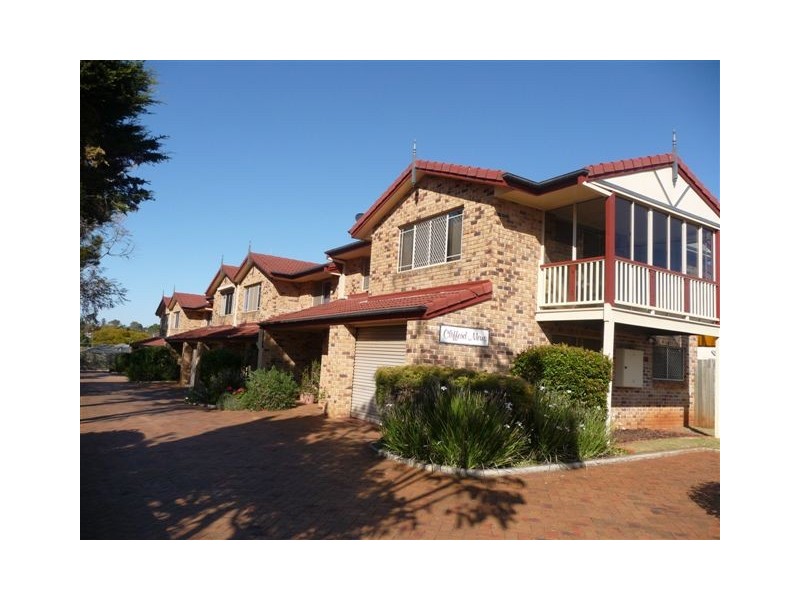 4/48 Gostwyck Street, Newtown QLD 4350