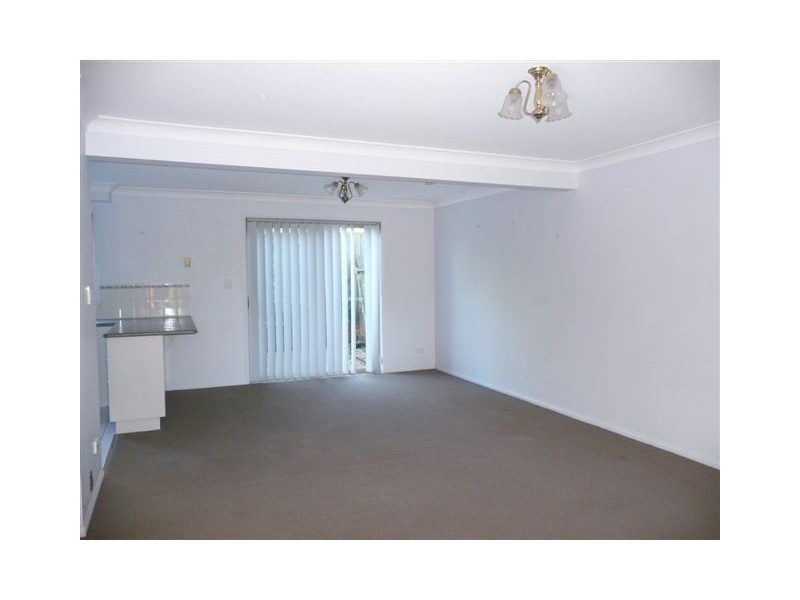 4/48 Gostwyck Street, Newtown QLD 4350