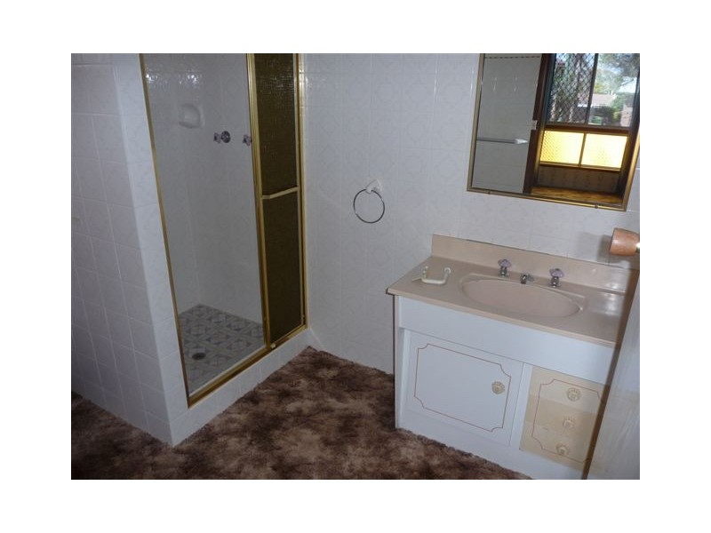 25 Friend Street, Harristown QLD 4350